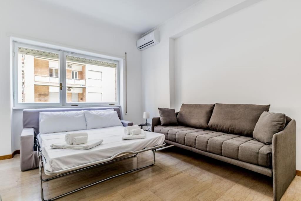Tiburtina White House Apartamento Roma Exterior foto